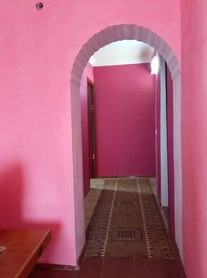 Udabno Naili Ξενοδοχείο Εξωτερικό φωτογραφία